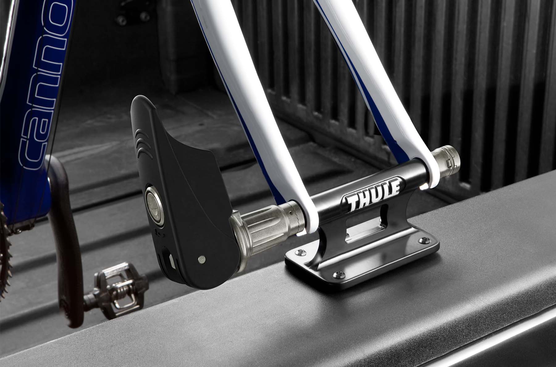 THULE Lock Low Rider 821 - Imagen 2